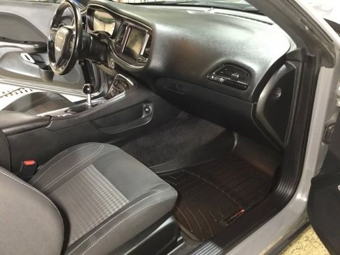 Used 2018 Dodge Challenger R/T w/ Blacktop Package image 42