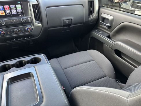 Used 2018 Chevrolet Silverado 1500 LT w/ All Star Edition image 21