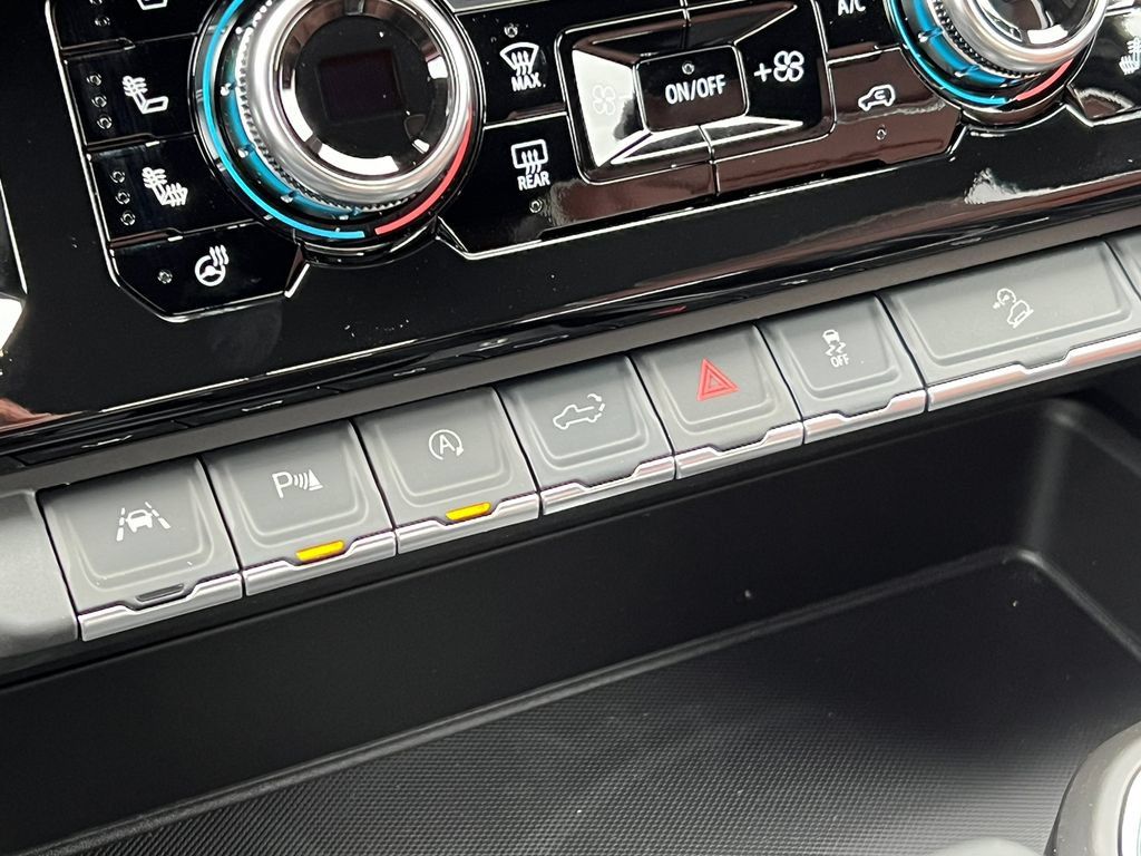New 2026 GMC Sierra 1500 Denali Ultimate AWD/4WD image 38