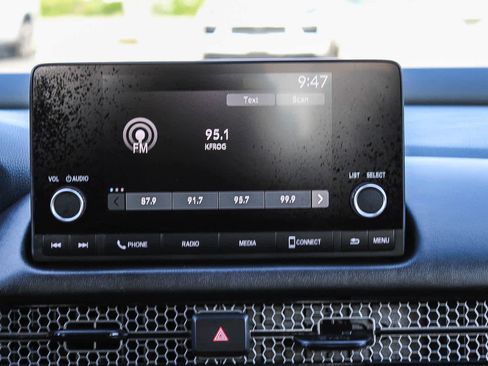 Certified 2025 Honda HR-V Sport image 14