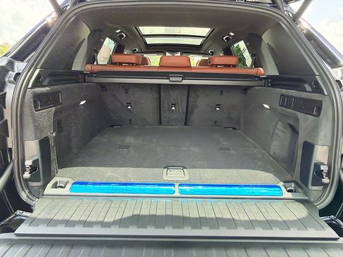 New 2026 BMW X5 xDrive50e w/ Executive Package AWD/4WD image 12