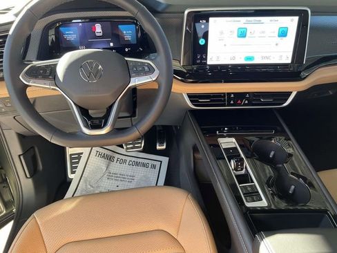 New 2026 Volkswagen Atlas Cross Sport SEL R-Line image 22