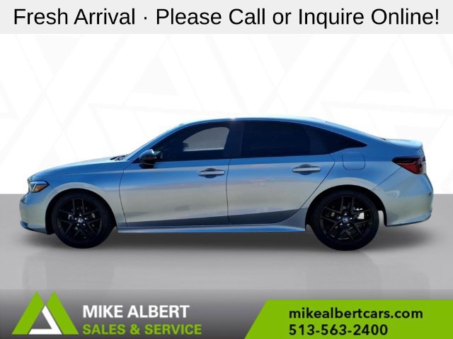 Used 2025 Honda Civic Sport image 4