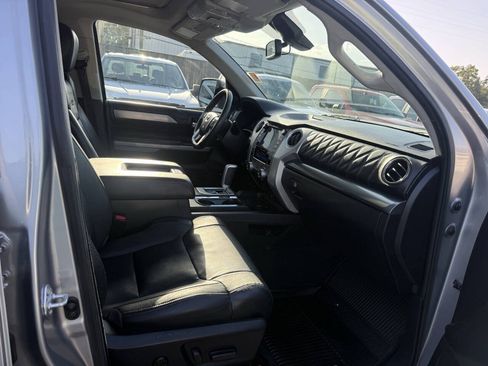Used 2021 Toyota Tundra Platinum AWD/4WD image 10
