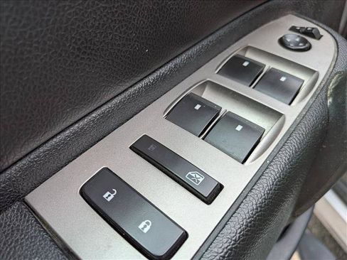 Used 2012 GMC Sierra 1500 SLE RWD image 11