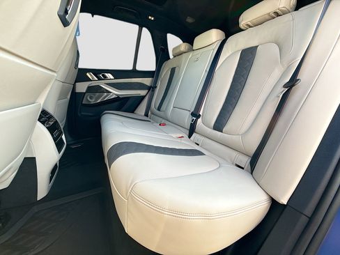 Used 2026 BMW X5 M Competition w/ Executive Package image 22