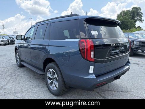 New 2027 Ford Expedition Active RWD image 5