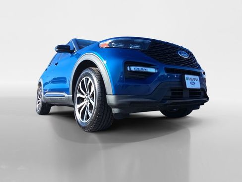 Used 2023 Ford Explorer ST-Line image 25