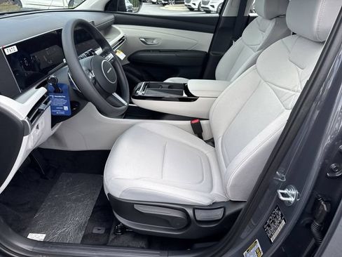 New 2026 Hyundai Tucson Blue SE AWD/4WD image 11