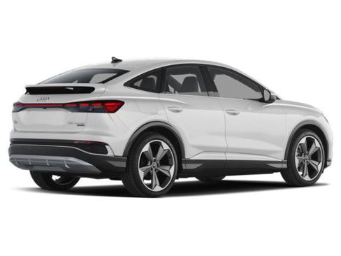 Used 2022 Audi Q4 e-tron Premium Plus image 17