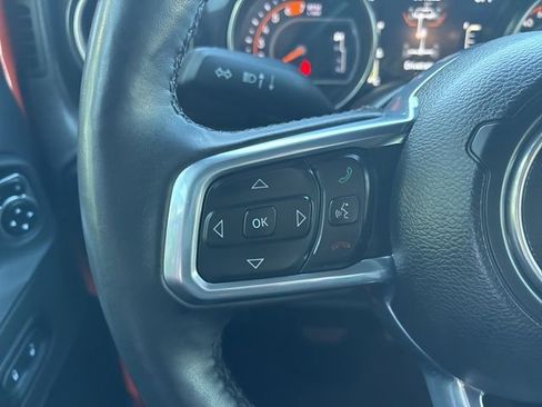 Used 2023 Jeep Wrangler Altitude image 25