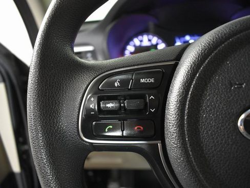 Used 2016 Kia Optima LX image 15