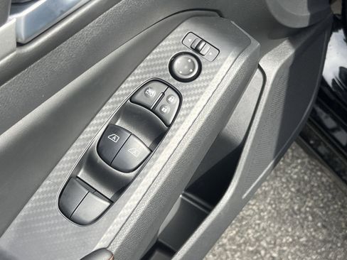 New 2026 Nissan Altima 2.5 SR FWD image 13
