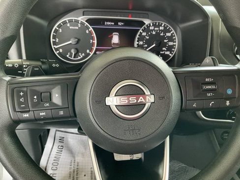 Used 2024 Nissan Rogue SV AWD/4WD image 29