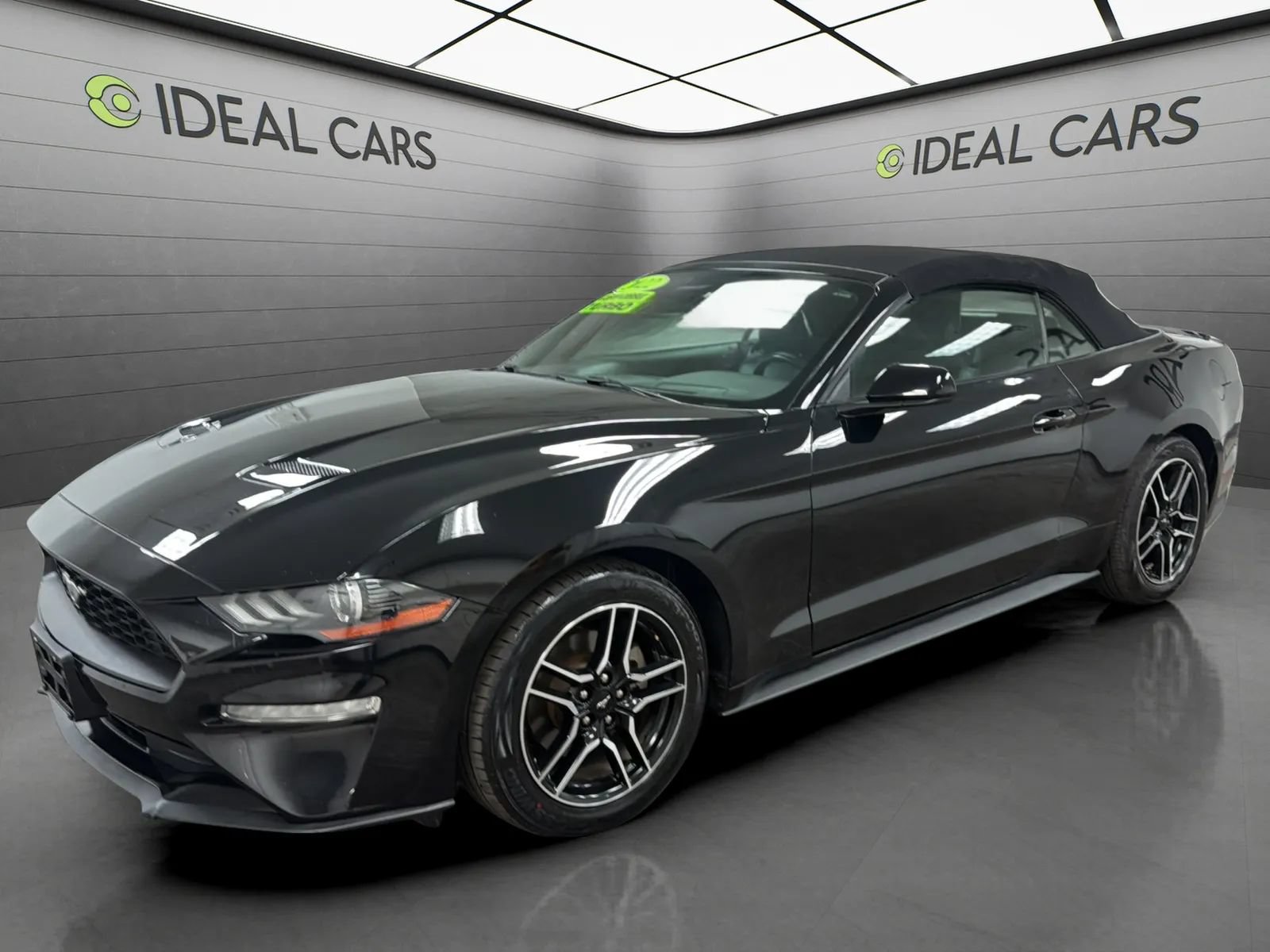 Used 2022 Ford Mustang Premium RWD image 1