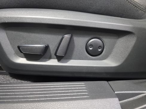 New 2026 Nissan Rogue SV w/ Cold Weather Package FWD image 35