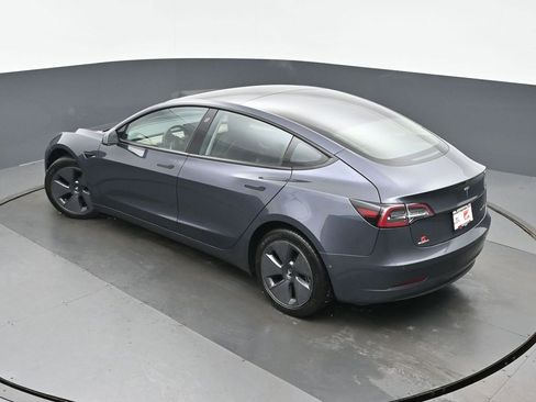 Used 2022 Tesla Model 3 Long Range image 32