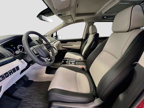 New 2027 Honda Odyssey Elite image 5