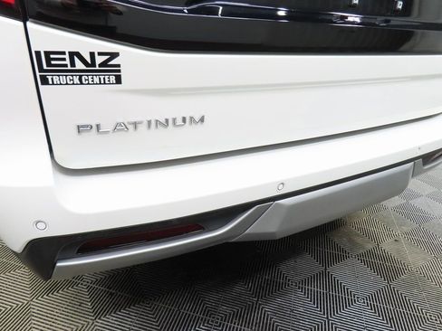 Used 2025 Ford Expedition Platinum w/ Platinum Ultimate Package image 49