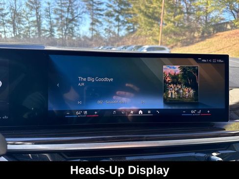 Used 2025 BMW X7 xDrive40i image 18