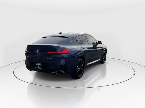 Used 2022 BMW X4 xDrive30i w/ M Sport Package 2 AWD/4WD image 3