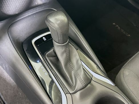 Used 2024 Toyota Corolla LE FWD image 20