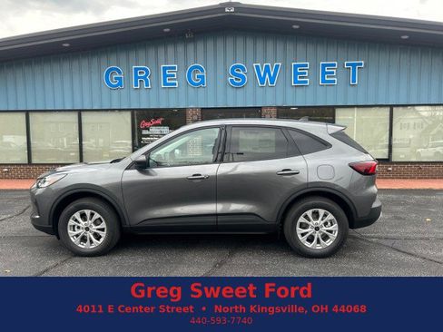 New 2026 Ford Escape Active w/ Cold Weather Package AWD/4WD image 1