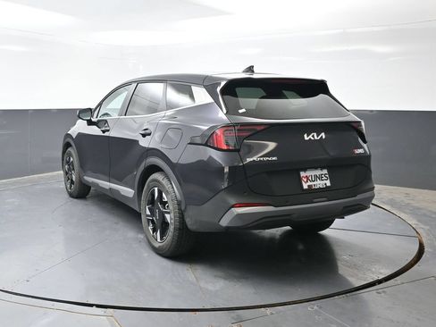 Used 2026 Kia Sportage LX FWD image 11