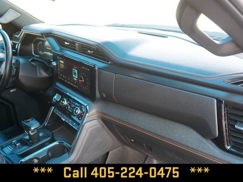 Used 2024 GMC Sierra 1500 AT4 w/ Technology Package AWD/4WD image 24