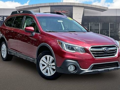 Used 2018 Subaru Outback 2.5i Premium AWD/4WD image 10