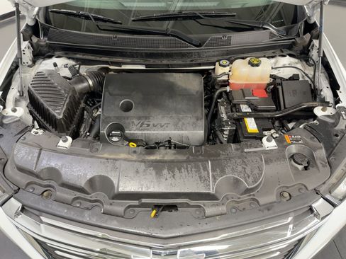 Used 2023 Chevrolet Traverse LT image 26