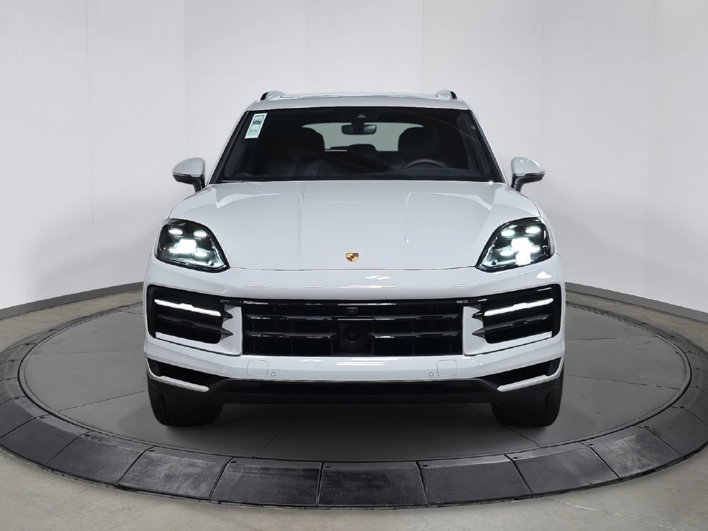 Certified 2026 Porsche Cayenne AWD/4WD image 10