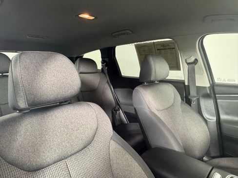 Used 2023 Hyundai Santa Fe SEL image 34