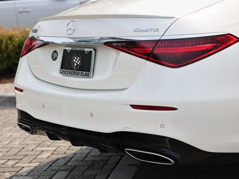 Used 2022 Mercedes-Benz S 500 4MATIC image 9