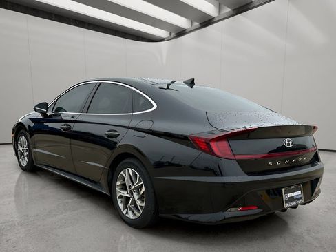 Used 2023 Hyundai Sonata SEL w/ Convenience Package FWD image 3