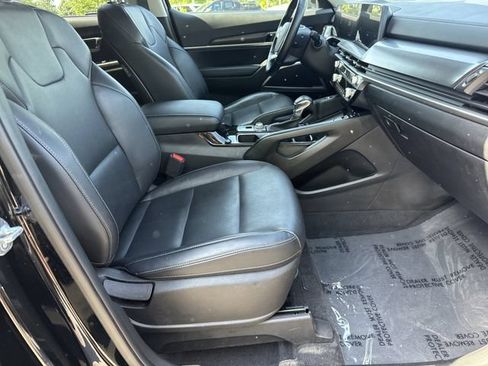 Used 2023 Kia Telluride S w/ S Sunroof Package FWD image 15
