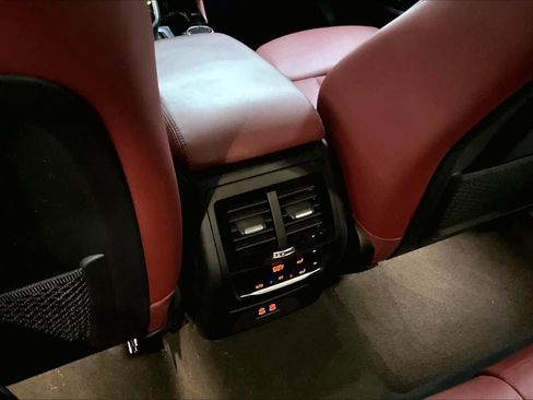 Used 2021 BMW X4 xDrive30i w/ M Sport Package image 36