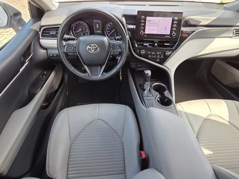 Certified 2023 Toyota Camry SE FWD image 6