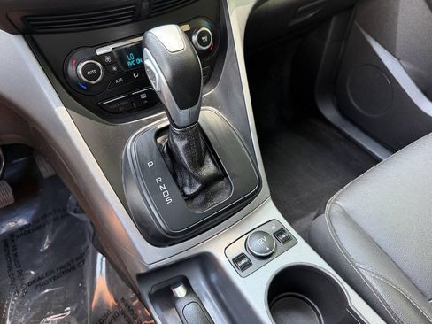Used 2014 Ford Escape SE w/ Equipment Group 201A AWD/4WD image 16