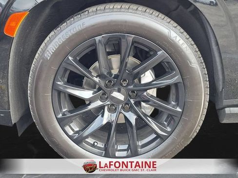 Used 2023 Cadillac Escalade Sport Platinum w/ LPO, ONYX Package AWD/4WD image 33