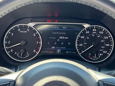 Certified 2022 Nissan Sentra SV image 15