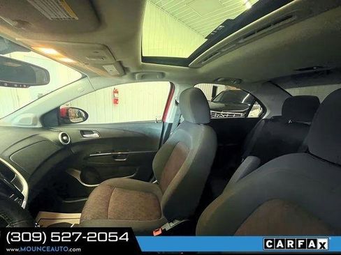 Used 2018 Chevrolet Sonic LT w/ Fun and Sun With RS Package FWD image 17