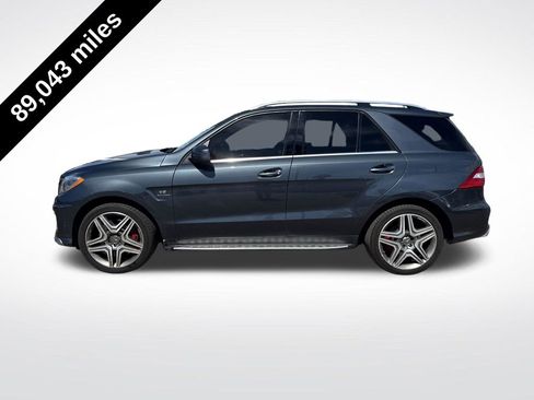 Used 2014 Mercedes-Benz ML 63 AMG 4MATIC image 2