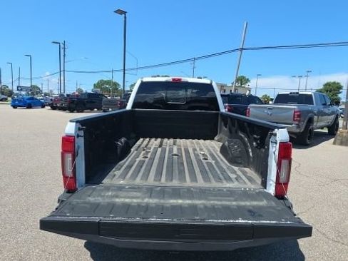 Used 2022 Ford F350 King Ranch AWD/4WD image 10