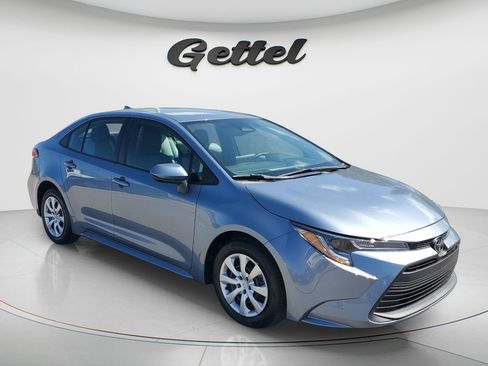 Certified 2024 Toyota Corolla LE image 2