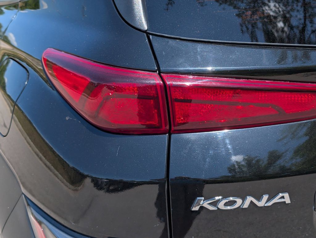 Used 2022 Hyundai Kona SEL FWD image 13