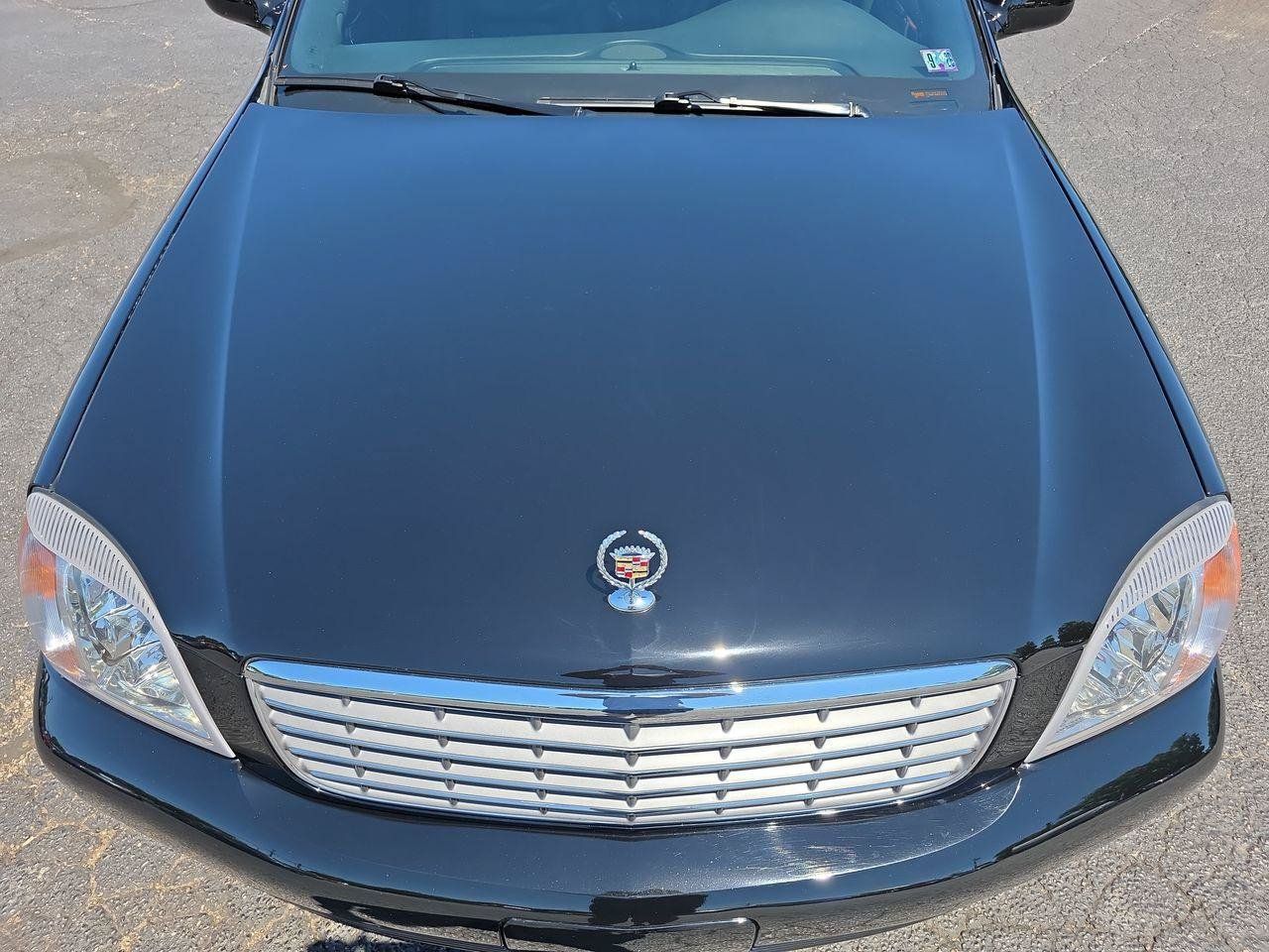 Used 2000 Cadillac De Ville w/ Comfort/Convenience Pkg FWD image 38