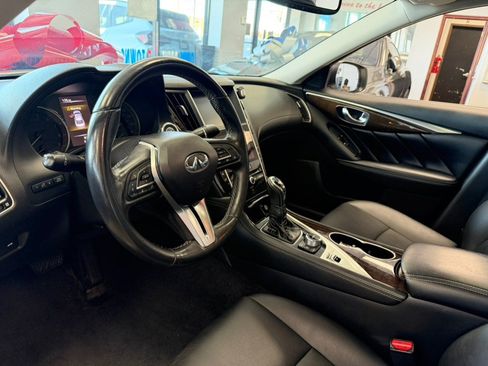 Used 2018 INFINITI Q50 Luxe AWD/4WD image 24