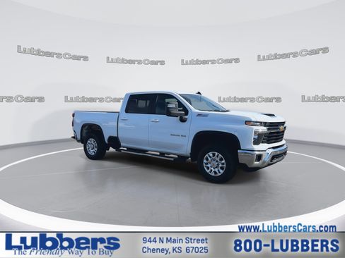 Used 2025 Chevrolet Silverado 2500 LT w/ All Star Edition image 2