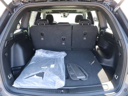 New 2026 Jeep Grand Cherokee Laredo AWD/4WD image 7